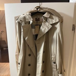 Burberry Trench